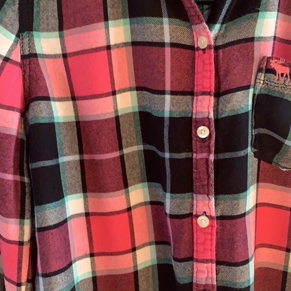 Abercrombie kids Soft Plaid Button Down Shirt Pink/Black Sz 15/16 - Picture 3 of 9